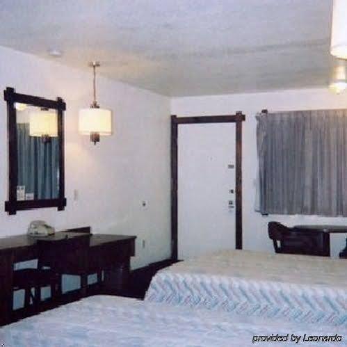Byers Budget Host Longhorn Motel מראה חיצוני תמונה